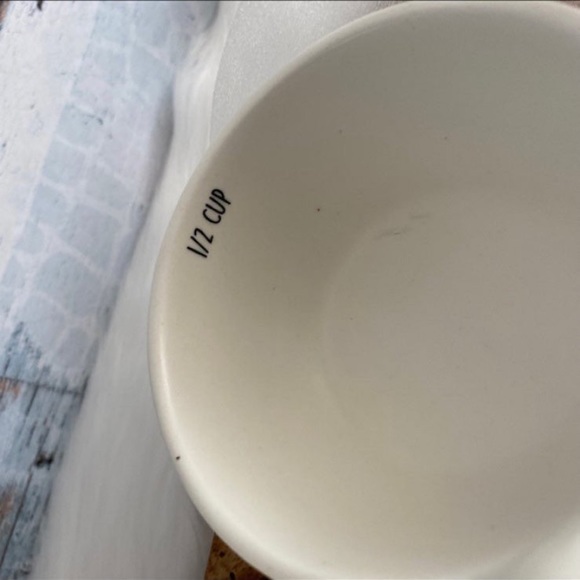 Masterclass Bake Shop Bunny Figure 4 PC Measuring Cups Set - Picture 8 of 12